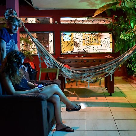 Leo'S Clan Beach Hostel Paraty Exterior photo