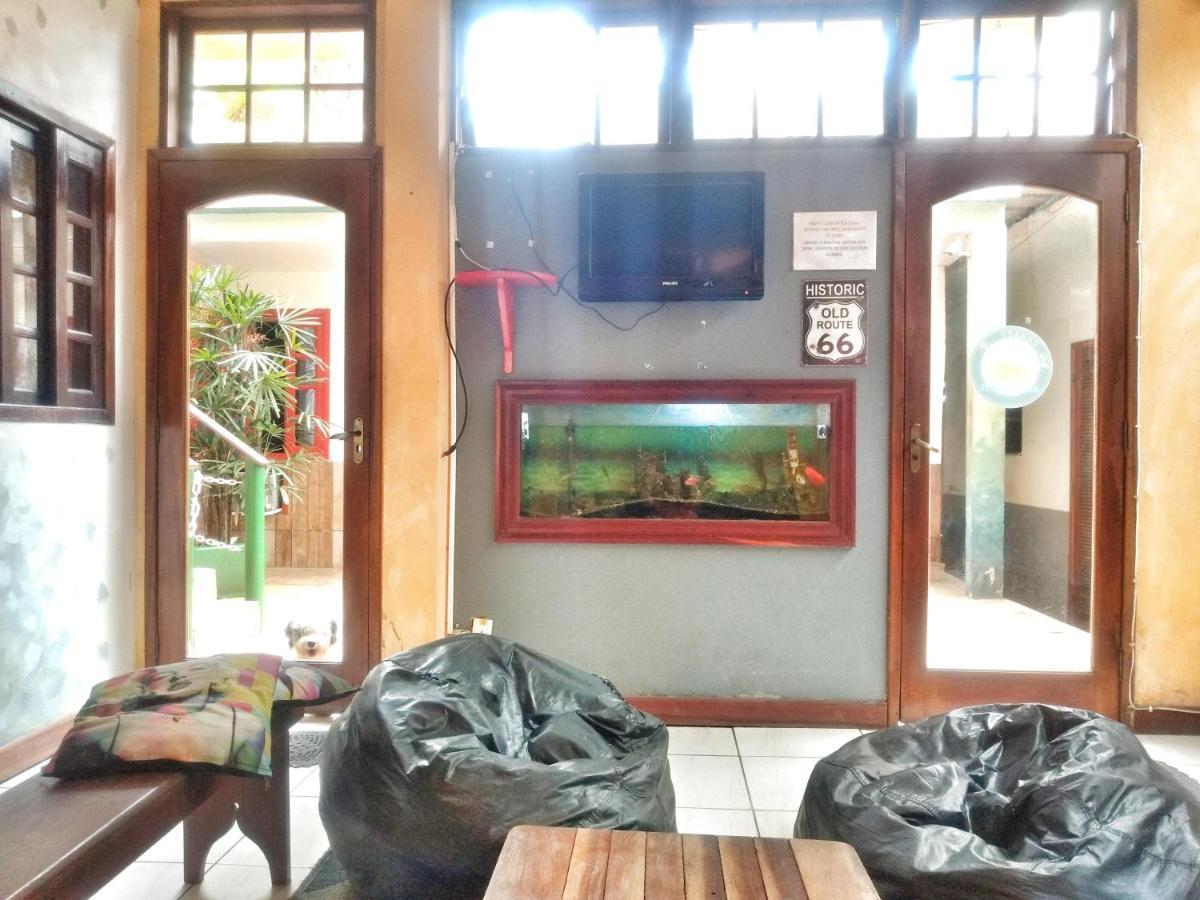 Leo'S Clan Beach Hostel Paraty Exterior photo