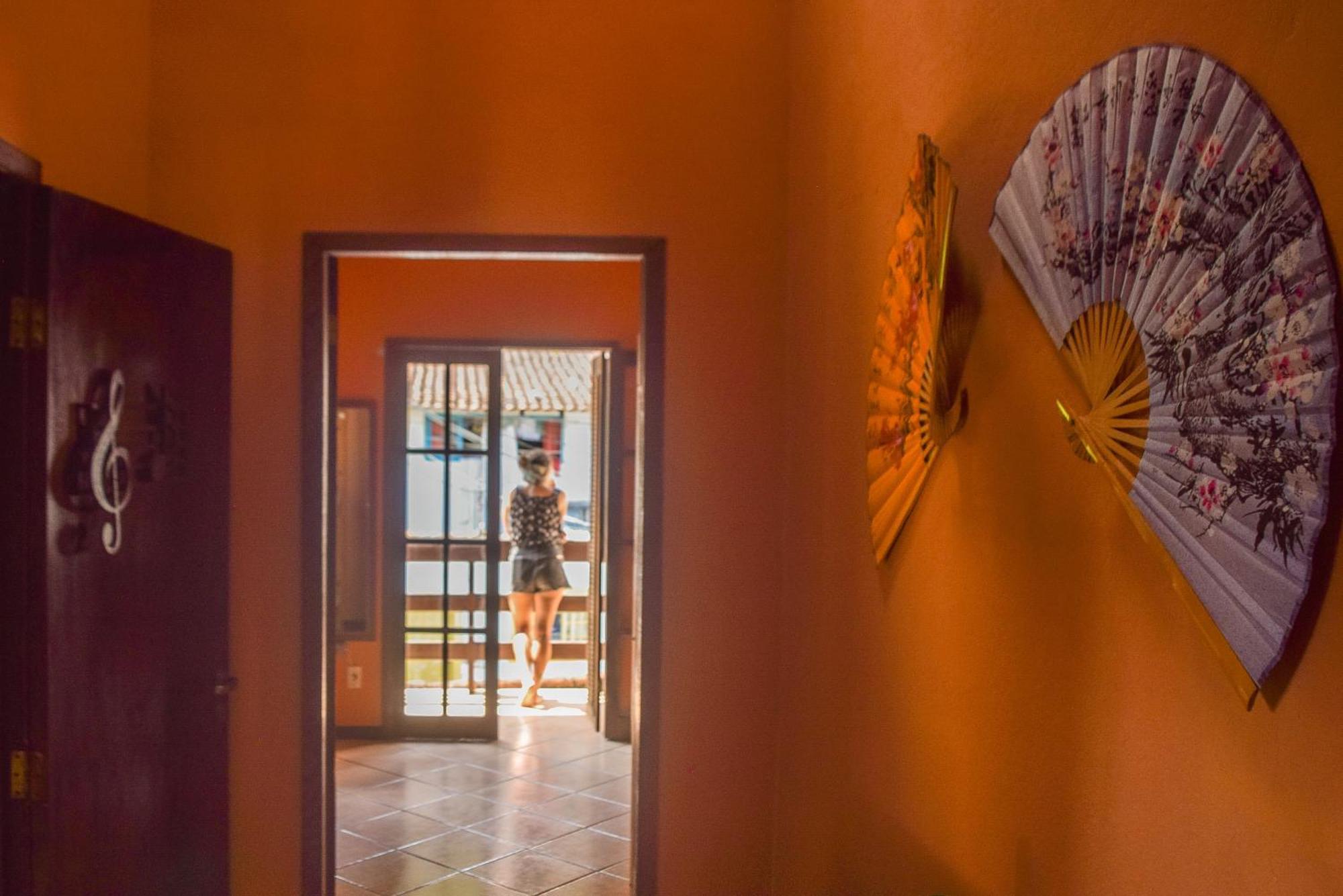 Leo'S Clan Beach Hostel Paraty Exterior photo