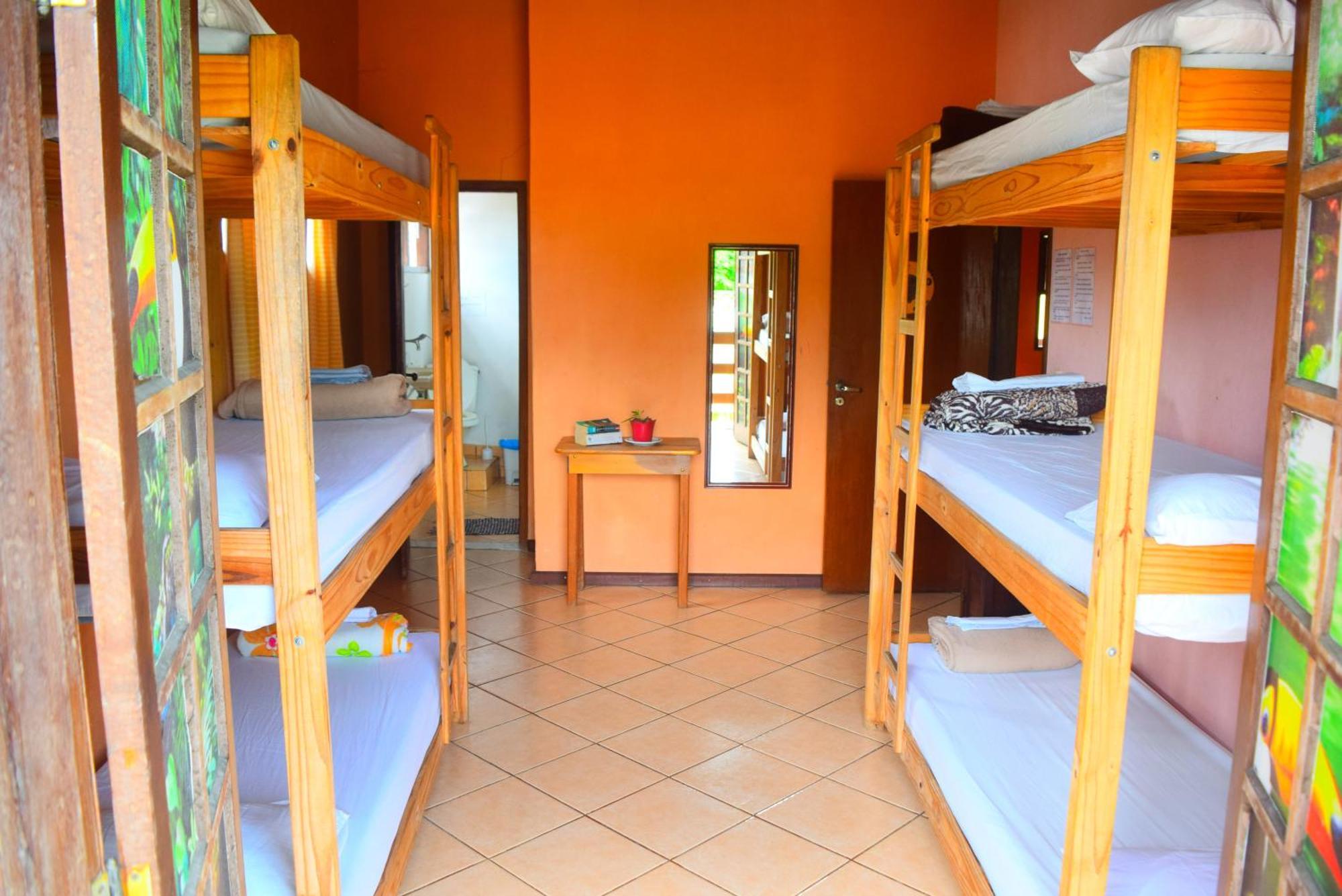 Leo'S Clan Beach Hostel Paraty Exterior photo