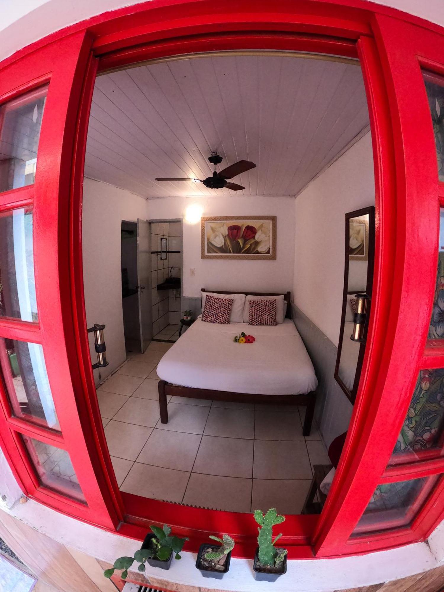 Leo'S Clan Beach Hostel Paraty Exterior photo